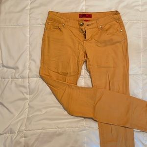 Zanadi yellow gold jeans